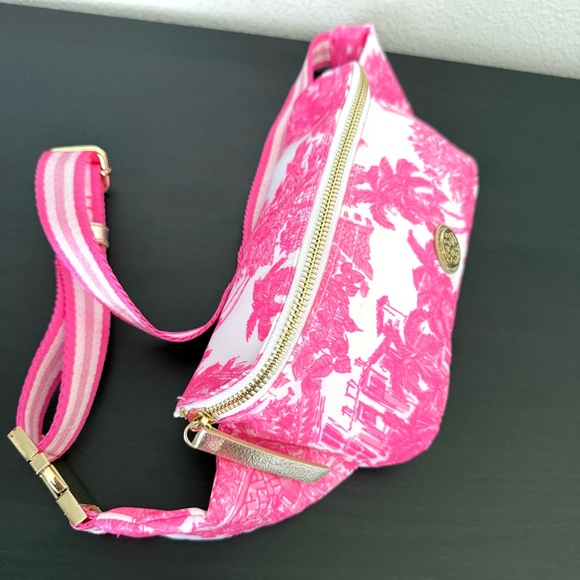 NEW LILLY PULITZER TORREY BELT BAG *RESORT WHITE* ANNIVERSARY TOILE - Picture 7 of 12